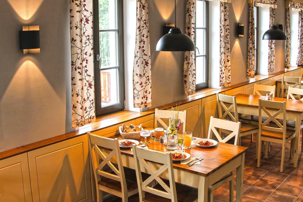 Dvur Liskovy Vrch Hotel Strazny Eksteriør billede