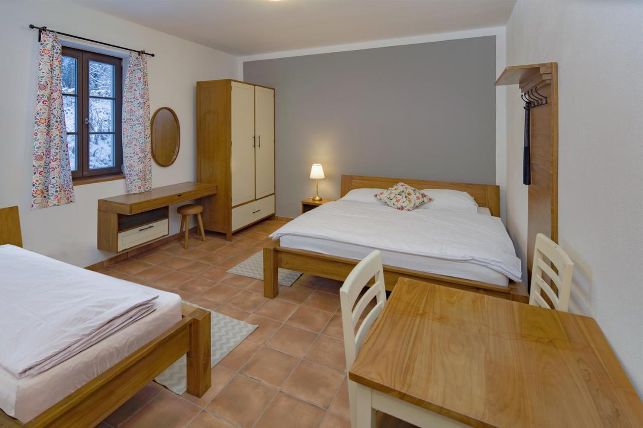 Dvur Liskovy Vrch Hotel Strazny Eksteriør billede